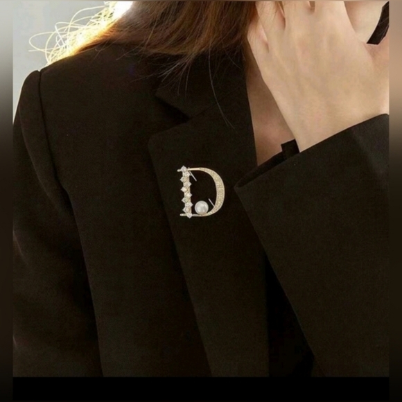 Dior Style Brooch - Picture 3 of 6